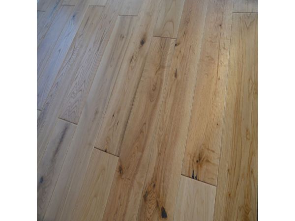 Engineered Oak Brushed Matt Lacquered Floors