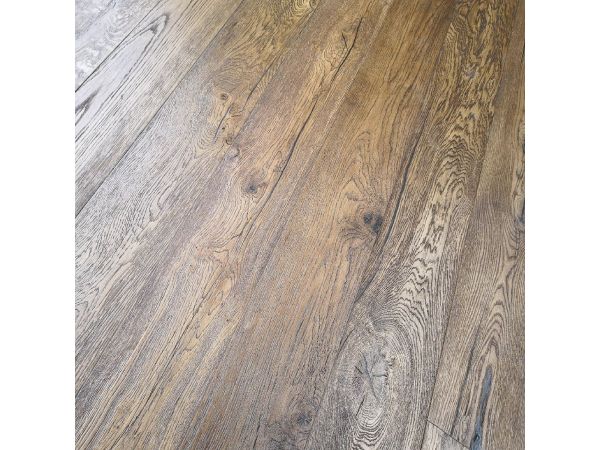 Engineered Oak 3ply Antique Brown 14/3 x 190 x 1900mm Flooring