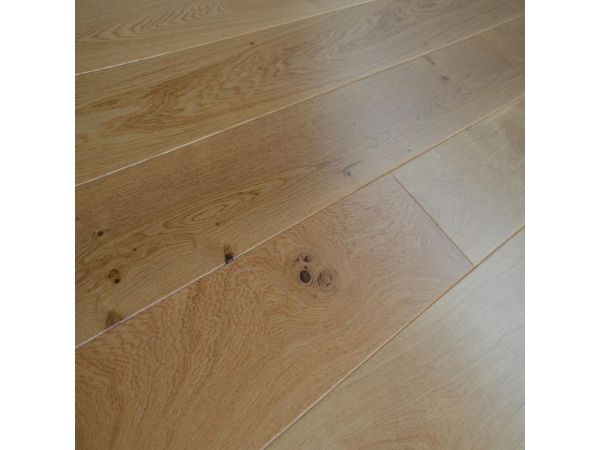 Selected Engineered Oak Lacquered Wood Flooring Top View